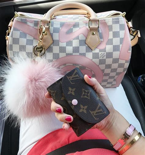 lv love cc|lvlovercc review.